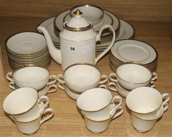 A Minton St. James part tea and dinner service